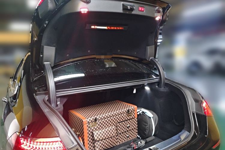 Used Mercedes-Benz Maybach S-Class 2023 S 480 4MATIC Trunk