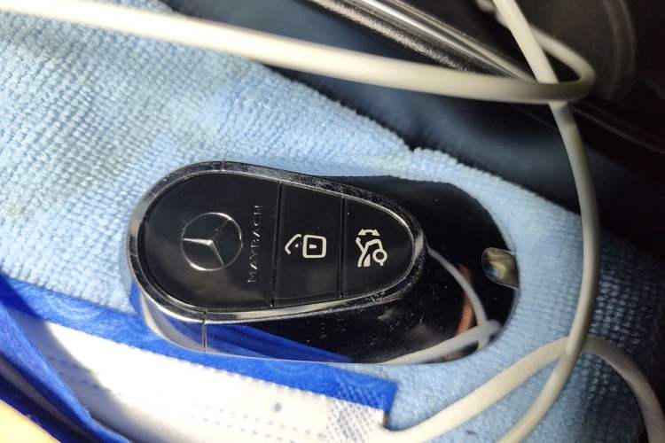 Used Mercedes-Benz Maybach S-Class 2023 S 480 4MATIC Vehicle Key