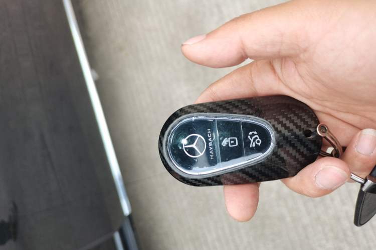 Used Mercedes-Benz Maybach S-Class 2023 S 480 4MATIC Vehicle Key