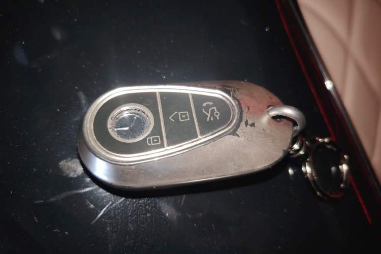 Used Mercedes-Benz Maybach S-Class 2023 S 480 4MATIC Vehicle Key