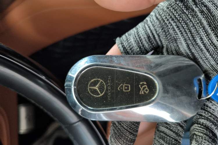 Used Mercedes-Benz Maybach S-Class 2023 S 480 4MATIC Vehicle Key