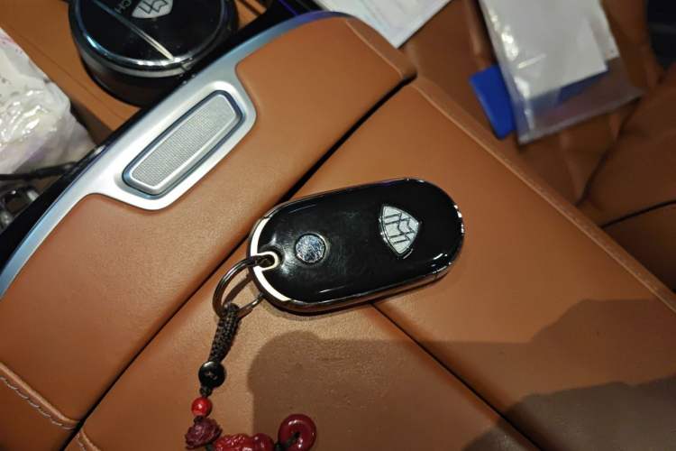 Used Mercedes-Benz Maybach S-Class 2023 S 480 4MATIC Vehicle Key