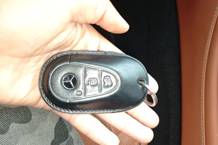 Used Mercedes-Benz Maybach S-Class 2023 S 480 4MATIC Vehicle Key