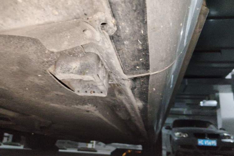 Used Mercedes-Benz Maybach S-Class 2023 S 480 4MATIC Chassis Front Left