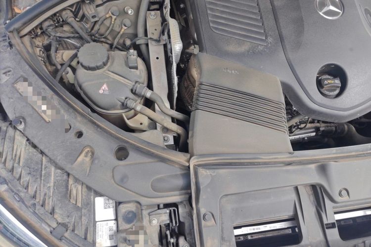 Used Mercedes-Benz Maybach S-Class 2023 S 480 4MATIC Engine Bay Right