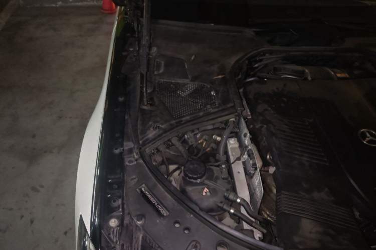 Used Mercedes-Benz Maybach S-Class 2023 S 480 4MATIC Engine Bay Right