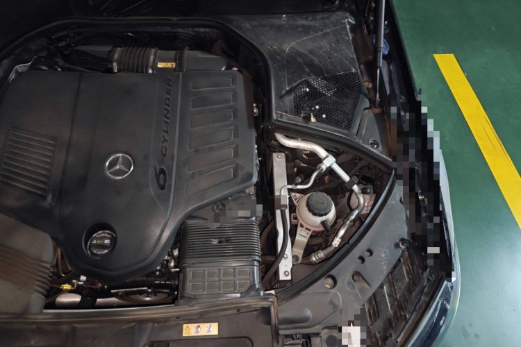 Used Mercedes-Benz Maybach S-Class 2023 S 480 4MATIC Engine Bay Left