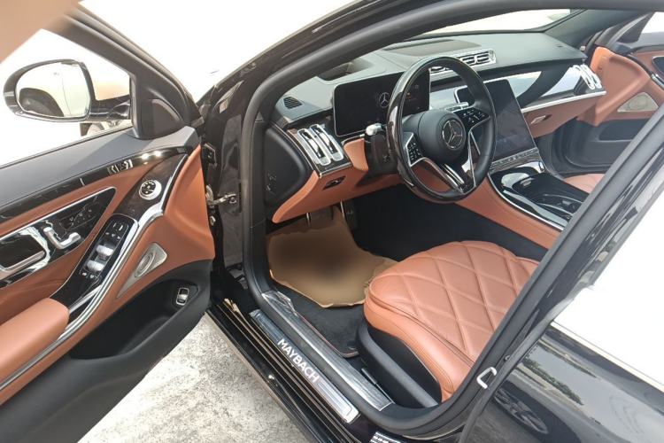 Used Mercedes-Benz Maybach S-Class 2023 S 480 4MATIC Driver Seat