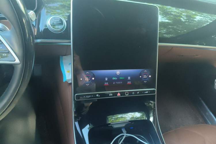 Used Mercedes-Benz Maybach S-Class 2024 Refresh S 480 4MATIC Audio And AC Panel
