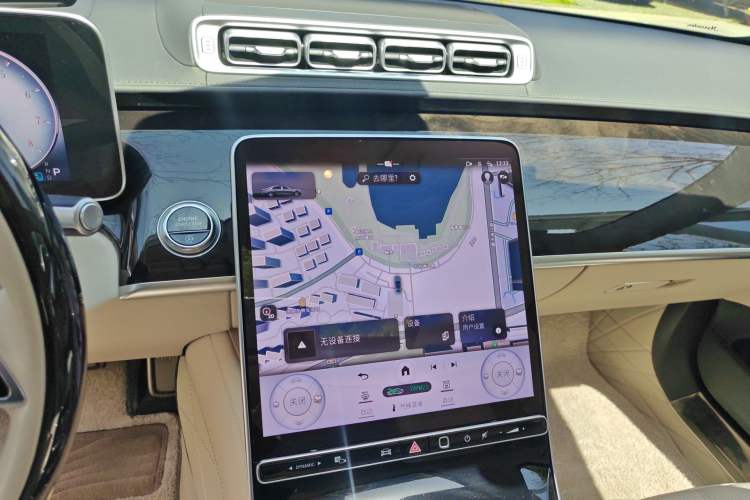 Used Mercedes-Benz Maybach S-Class 2024 S 480 4MATIC Audio And AC Panel