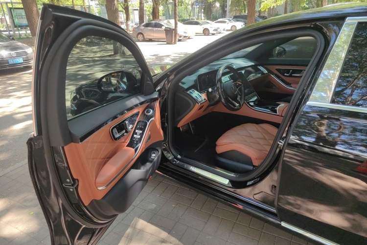 Used Mercedes-Benz Maybach S-Class 2024 Refresh S 480 4MATIC Driver Seat