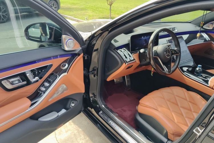 Used Mercedes-Benz Maybach S-Class 2024 S 480 4MATIC Driver Seat
