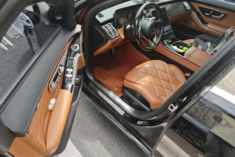 Used Mercedes-Benz Maybach S-Class 2024 S 480 4MATIC Driver Seat