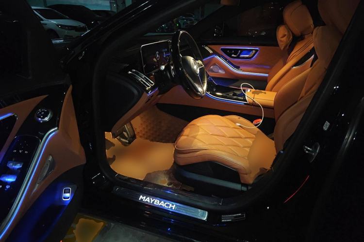 Used Mercedes-Benz Maybach S-Class 2024 S 480 4MATIC Driver Seat