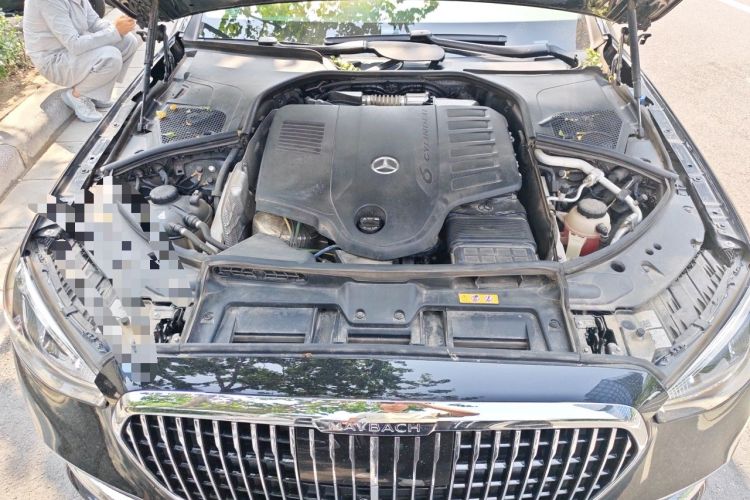 Used Mercedes-Benz Maybach S-Class 2024 Refresh S 480 4MATIC Engine Bay