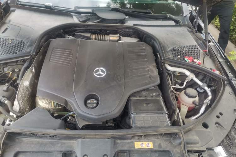 Used Mercedes-Benz Maybach S-Class 2024 Refresh S 480 4MATIC Engine Bay