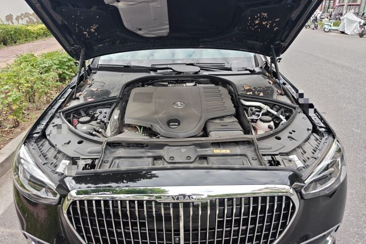Used Mercedes-Benz Maybach S-Class 2024 Refresh S 480 4MATIC Engine Bay