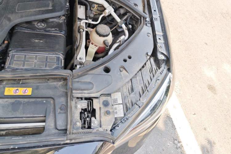 Used Mercedes-Benz Maybach S-Class 2024 Refresh S 480 4MATIC Engine Bay Left