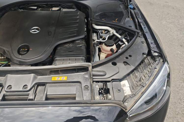 Used Mercedes-Benz Maybach S-Class 2024 Refresh S 480 4MATIC Engine Bay Left