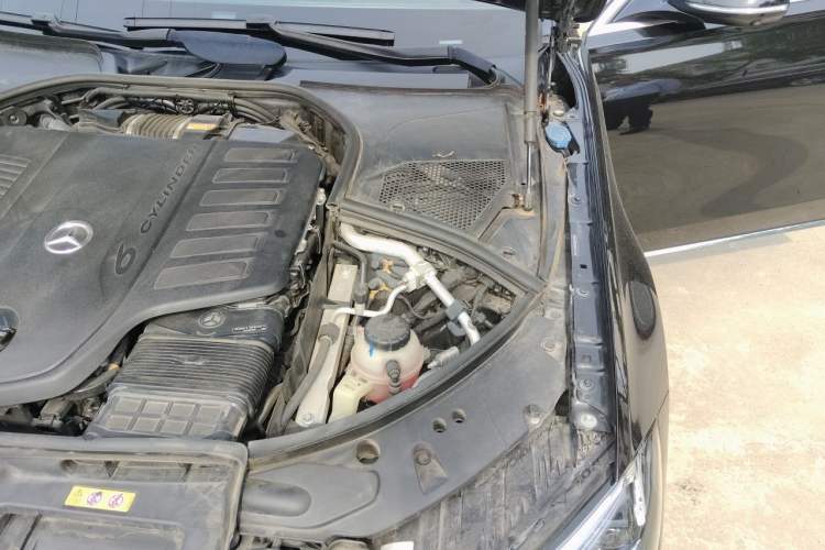 Used Mercedes-Benz Maybach S-Class 2024 S 480 4MATIC Engine Bay Left