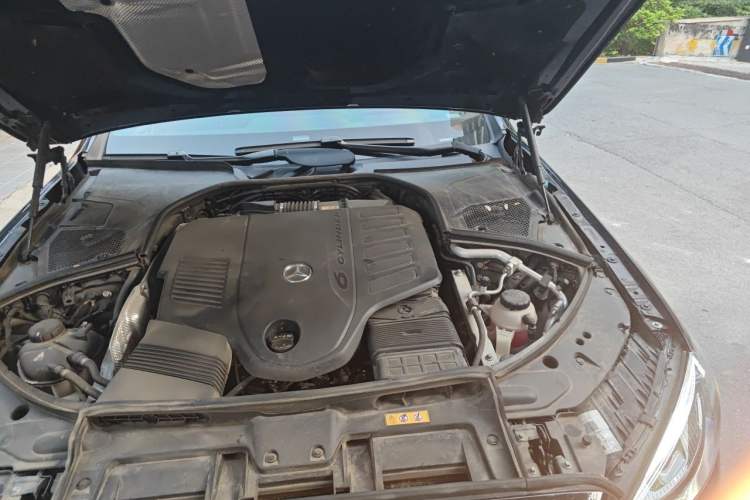 Used Mercedes-Benz Maybach S-Class 2024 S 480 4MATIC Engine Bay Left