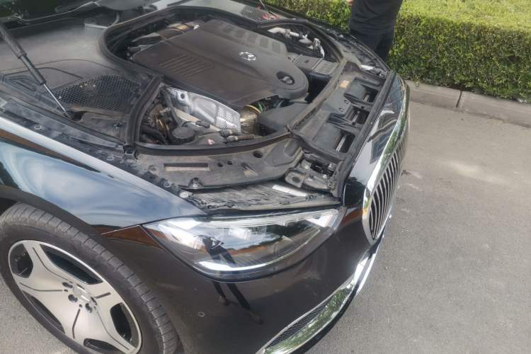 Used Mercedes-Benz Maybach S-Class 2024 Refresh S 480 4MATIC Engine Bay Right