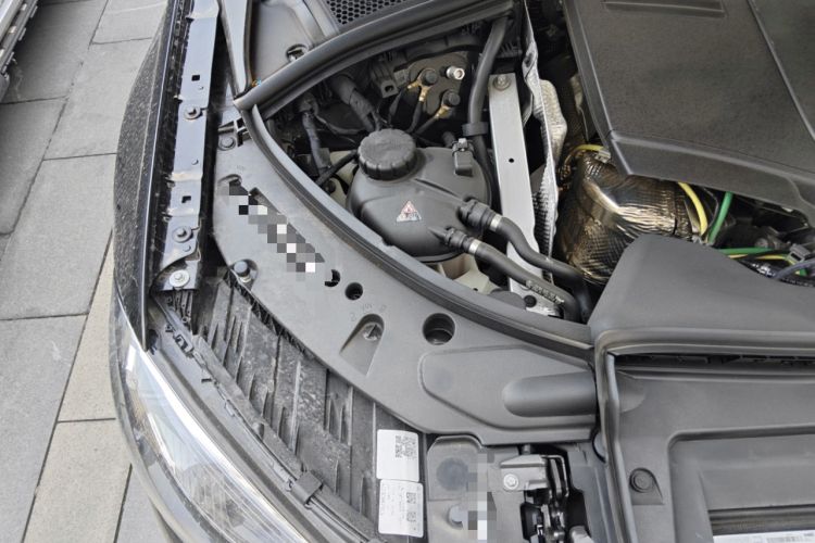 Used Mercedes-Benz Maybach S-Class 2024 Refresh S 480 4MATIC Engine Bay Right