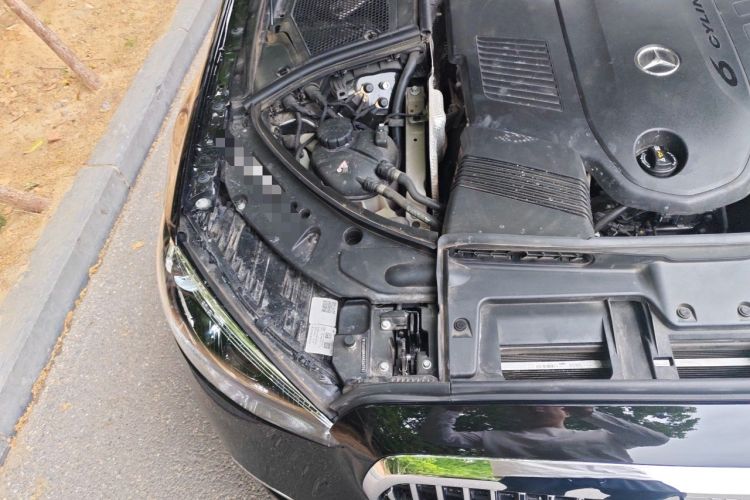Used Mercedes-Benz Maybach S-Class 2024 S 480 4MATIC Engine Bay Right