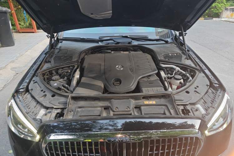 Used Mercedes-Benz Maybach S-Class 2024 S 480 4MATIC Engine Bay