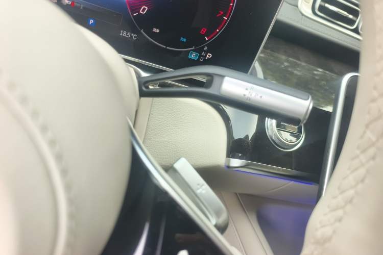 Used Mercedes-Benz Maybach S-Class 2024 Refresh S 480 4MATIC Gear Lever