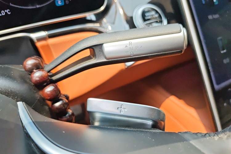 Used Mercedes-Benz Maybach S-Class 2024 Refresh S 480 4MATIC Gear Lever