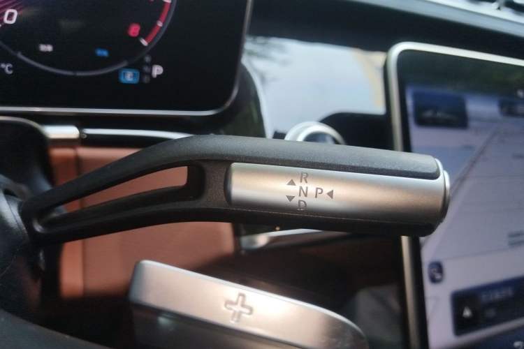 Used Mercedes-Benz Maybach S-Class 2024 S 480 4MATIC Gear Lever