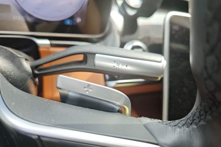 Used Mercedes-Benz Maybach S-Class 2024 S 480 4MATIC Gear Lever