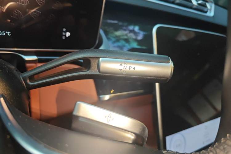 Used Mercedes-Benz Maybach S-Class 2024 S 480 4MATIC Gear Lever