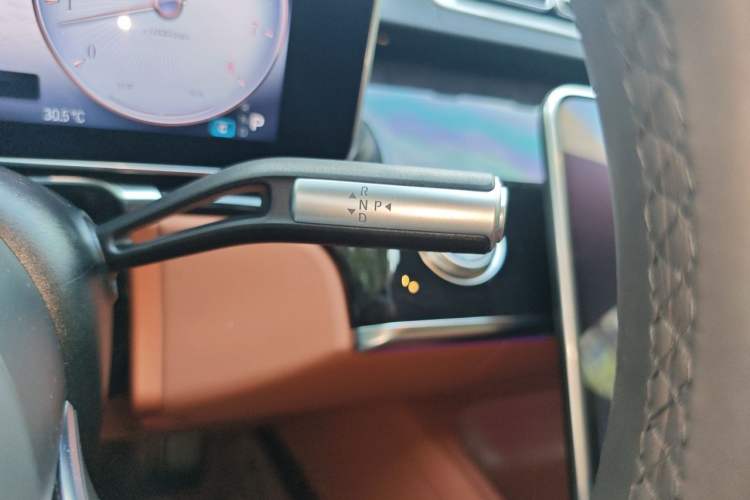 Used Mercedes-Benz Maybach S-Class 2024 Refresh S 480 4MATIC Gear Lever