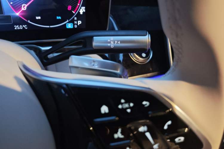 Used Mercedes-Benz Maybach S-Class 2024 S 480 4MATIC Gear Lever