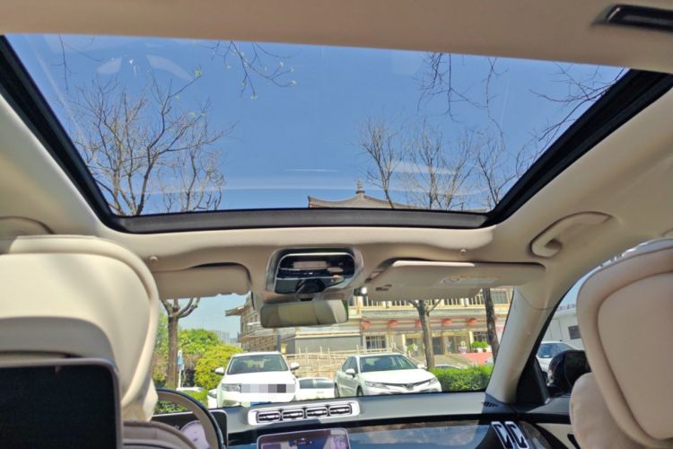 Used Mercedes-Benz Maybach S-Class 2024 S 480 4MATIC Headliner
