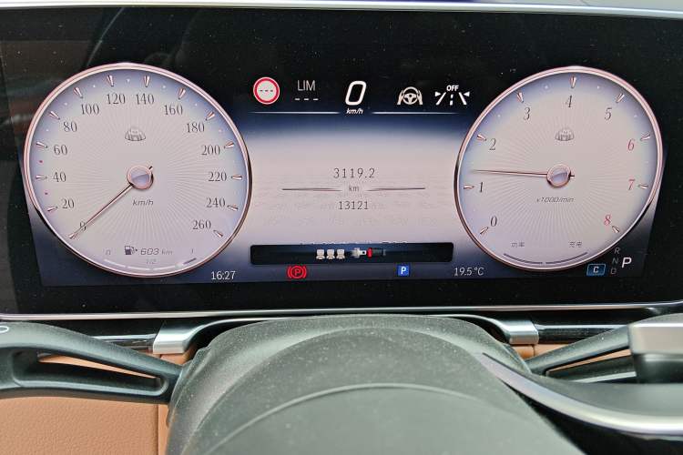 Used Mercedes-Benz Maybach S-Class 2024 Refresh S 480 4MATIC Instrument Cluster