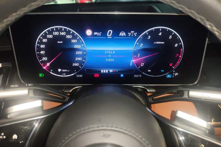 Used Mercedes-Benz Maybach S-Class 2024 Refresh S 480 4MATIC Instrument Cluster