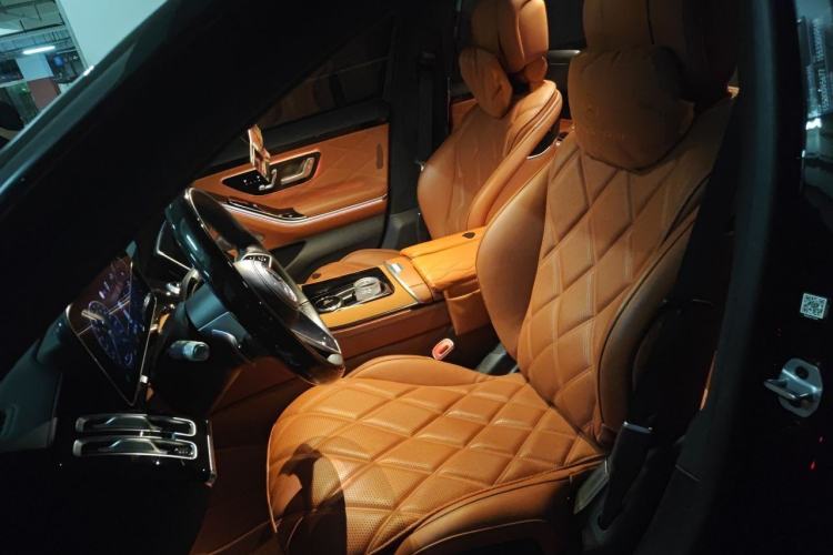 Used Mercedes-Benz Maybach S-Class 2024 S 480 4MATIC Left Front Seat