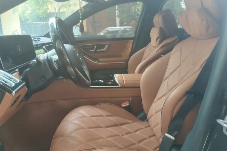 Used Mercedes-Benz Maybach S-Class 2024 S 480 4MATIC Left Front Seat