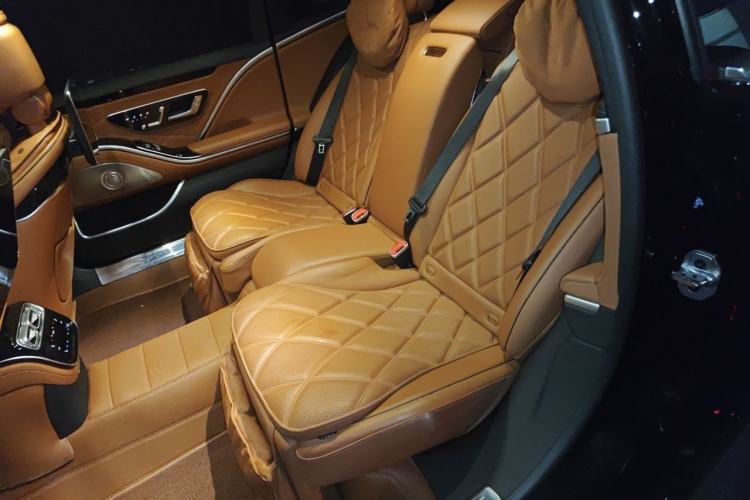 Used Mercedes-Benz Maybach S-Class 2024 S 480 4MATIC Left Rear Seat