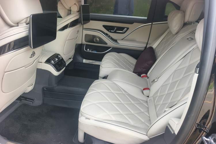 Used Mercedes-Benz Maybach S-Class 2024 Refresh S 480 4MATIC Left Rear Seat