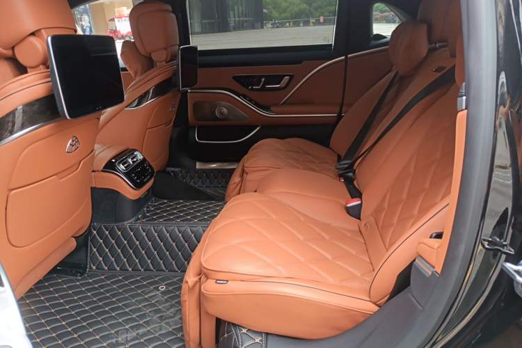 Used Mercedes-Benz Maybach S-Class 2024 Refresh S 480 4MATIC Left Rear Seat