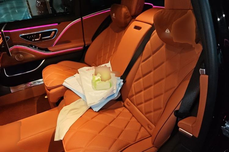 Used Mercedes-Benz Maybach S-Class 2024 Refresh S 480 4MATIC Left Rear Seat