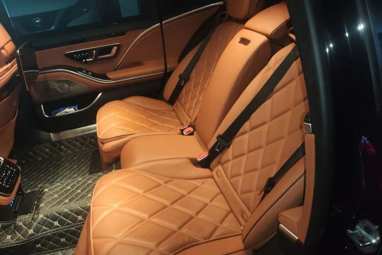 Used Mercedes-Benz Maybach S-Class 2024 Refresh S 480 4MATIC Left Rear Seat