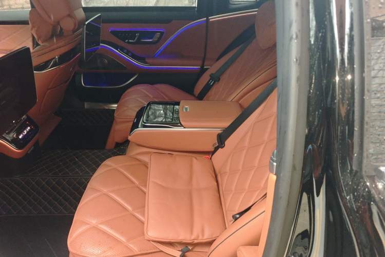 Used Mercedes-Benz Maybach S-Class 2024 Refresh S 480 4MATIC Left Rear Seat