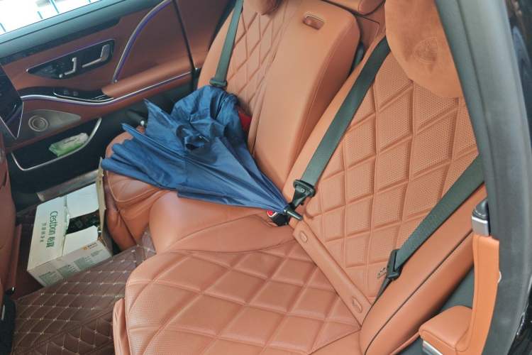 Used Mercedes-Benz Maybach S-Class 2024 Refresh S 480 4MATIC Left Rear Seat