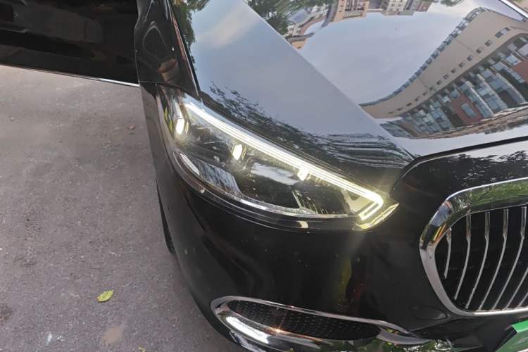 Used Mercedes-Benz Maybach S-Class 2024 S 480 4MATIC Right Front Headlight