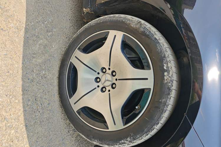 Used Mercedes-Benz Maybach S-Class 2024 Refresh S 480 4MATIC Right Front Wheel Hub